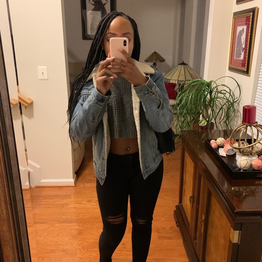 Meet your Posher, Brittany